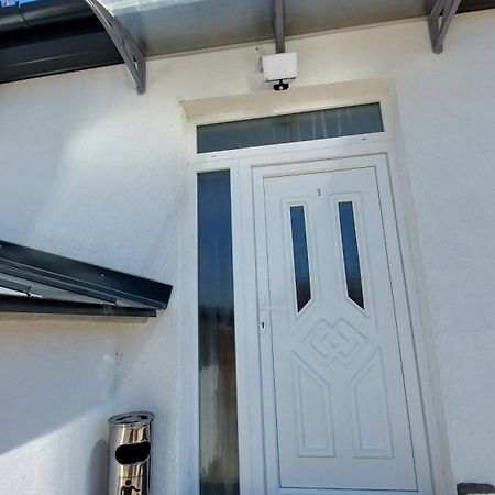 Stilus Apartman Vásárosnamény Esterno foto